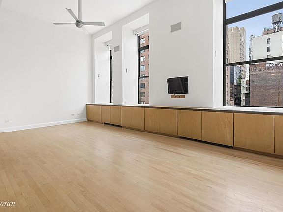 5th image of 65 W 13th St APT 3D