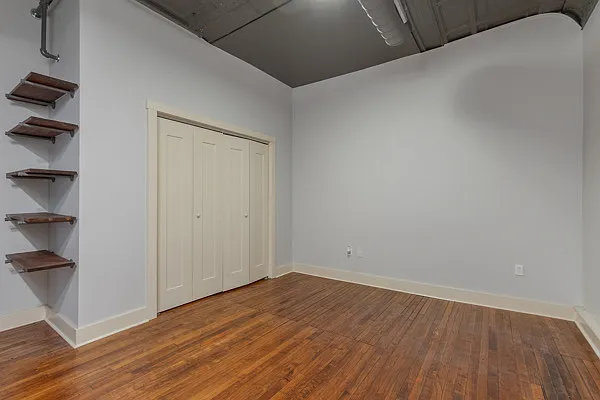 321 S Salina St #403 — Photo 7