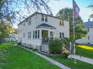 244 W 4th St, Manteno, IL 60950