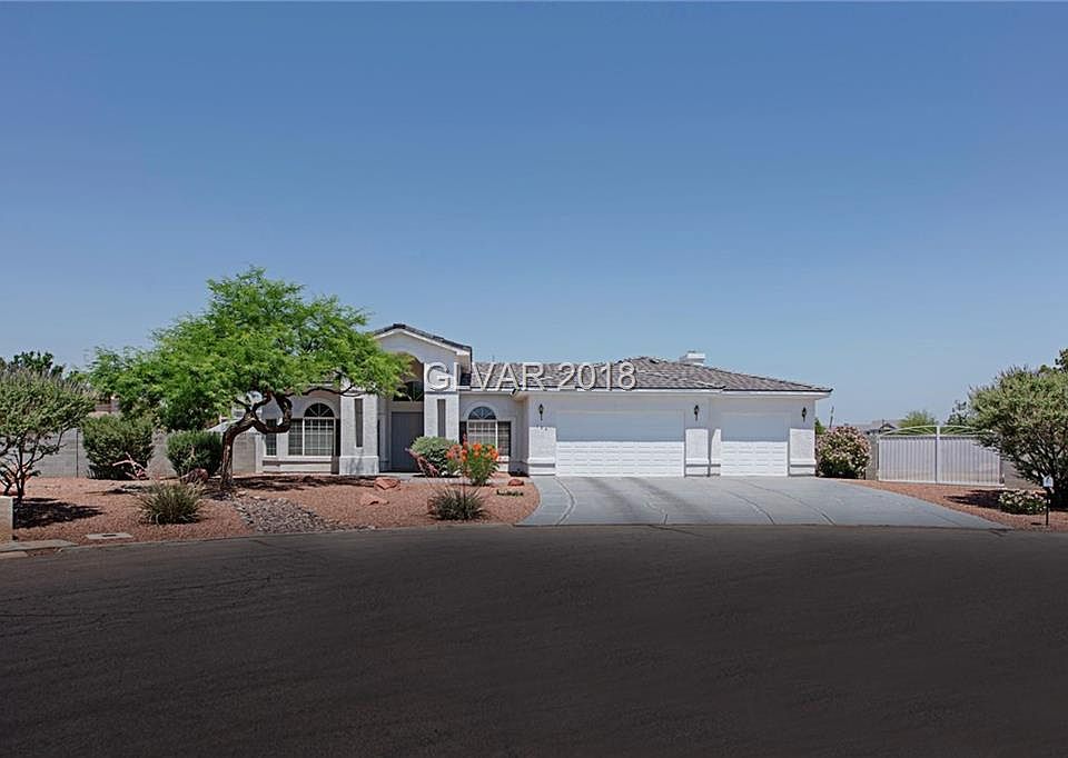 1st image of 108 E Mesa Verde Ln