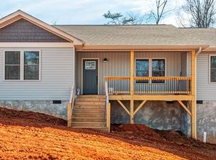 60 Grandview Rd, Alexander, NC 28701