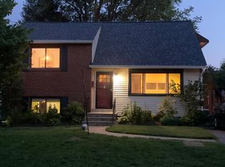 704 Stirling Rd, Silver Spring, MD 20901