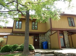 151 Colony Dr, Arden, NC 28704