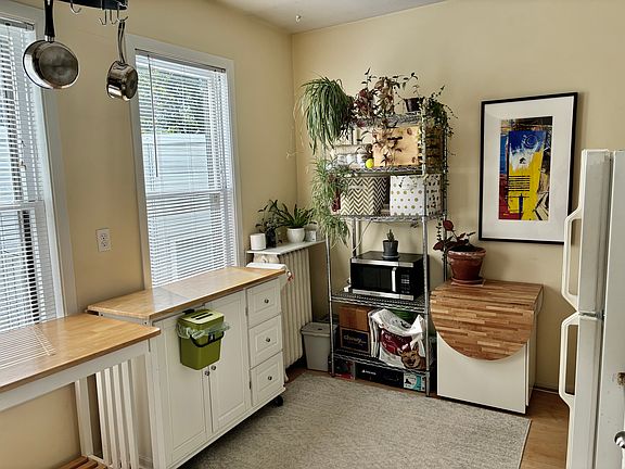 5th image of 2403 W 42nd St #1