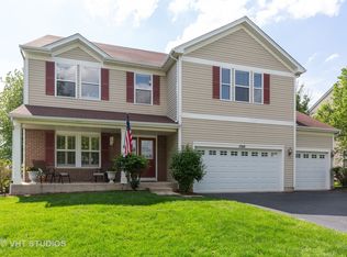 1068 Robinson St, Elburn, IL 60119