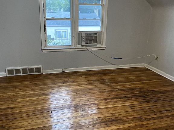 Upstairs Bedroom