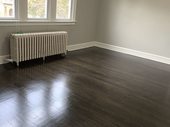 2nd image of 6082 N Nassau Ave #2