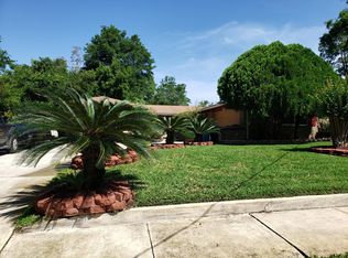6935 Alana Rd, Jacksonville, FL 32211