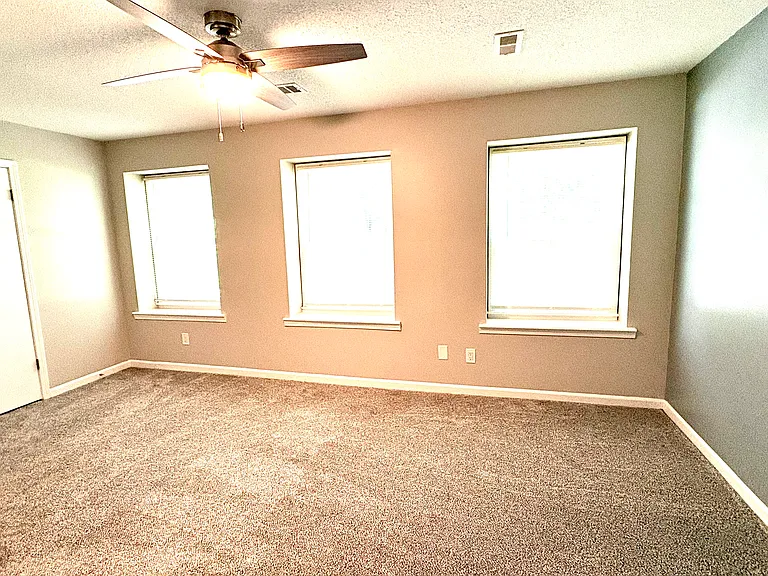 3359 Coachouse Cv — Photo 10