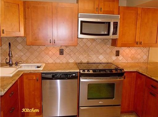 4th image of 4000 Davey St APT 404