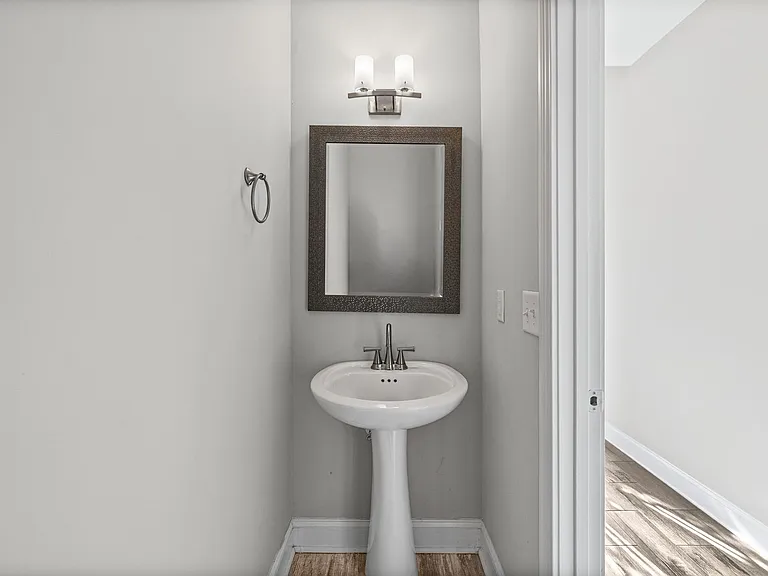 1381 Morning Star Dr — Photo 19