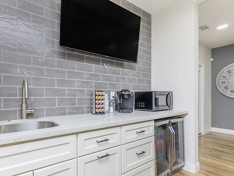 Summers Bend Apartments — Photo 25