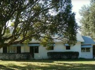 114 S Iona Ave, Fruitland Park, FL 34731