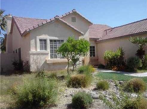 1st image of 2424 Old Town Dr