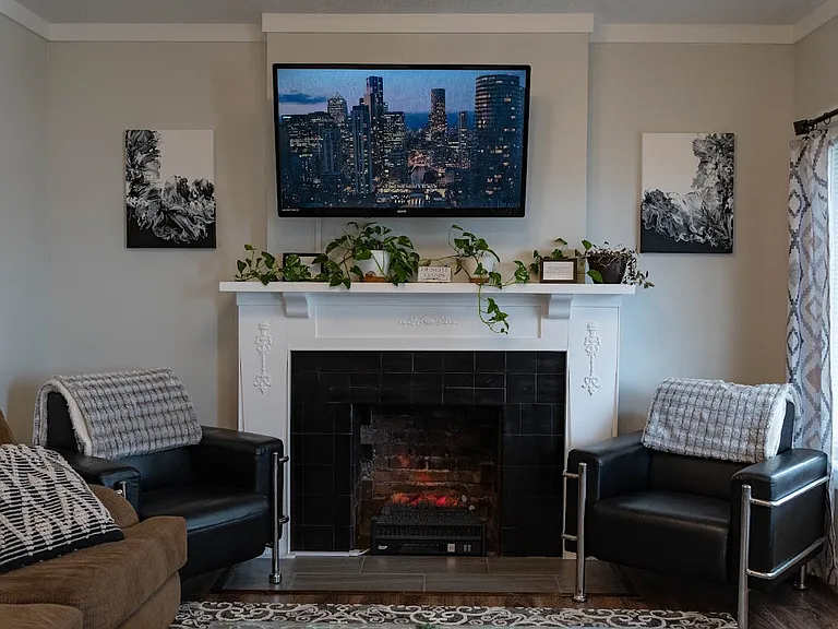 119 N 200 E — Photo 7