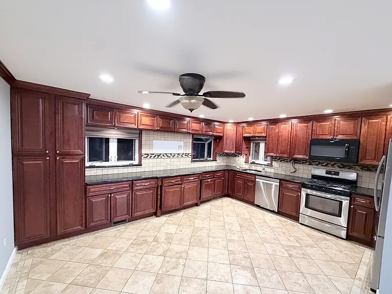 4217 Greenmount Rd — Photo 5