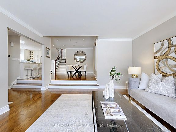 5th image of 12 Hester Ct