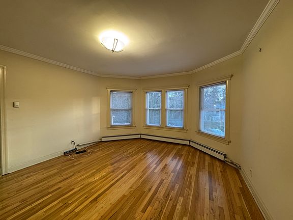 5th image of 103 E Main St #D