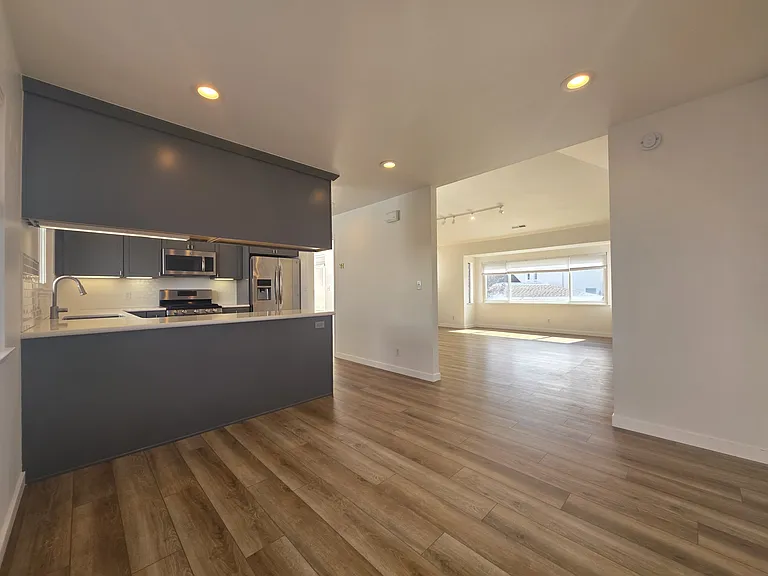 627 F St — Photo 8