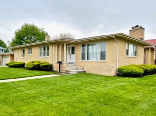 3101 W 100th Pl, Evergreen Park, IL 60805