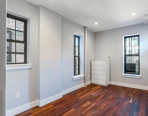 Rented by ERNY LLC | media 19