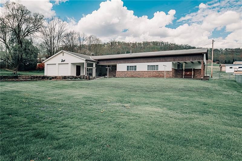 56 Spring St E/W, Robinson, PA 15949 Zillow