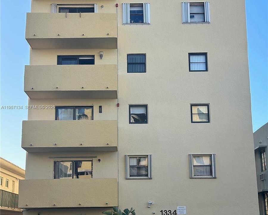 1st image of 1334 Collins Ave APT 204