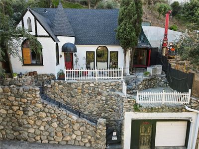 8563 Lookout Mountain Ave, Los Angeles, CA, 90046