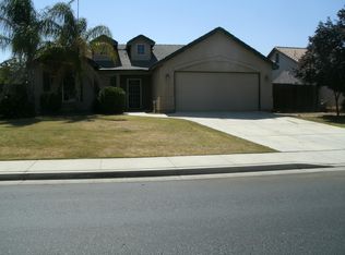5405 Leeward Point Dr, Bakersfield, CA 93312