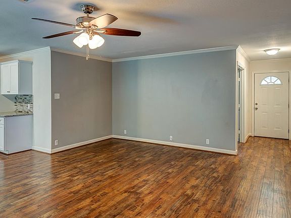 5th image of 5319 Poinciana Dr