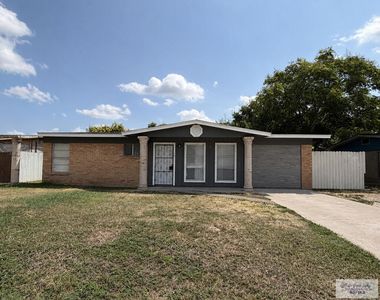 15 W Los Ebanos Blvd, Brownsville, TX, 78520