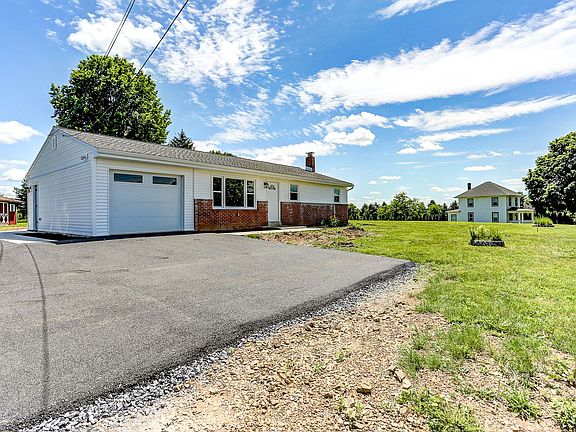 2nd image of 224 Hershey Rd