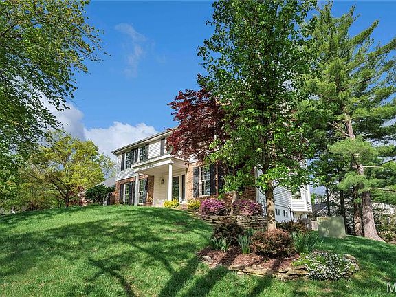 4th image of 141 Greenbriar Estates Dr