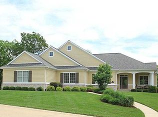 2000 Aspen Rdg SE, Cedar Rapids, IA 52403