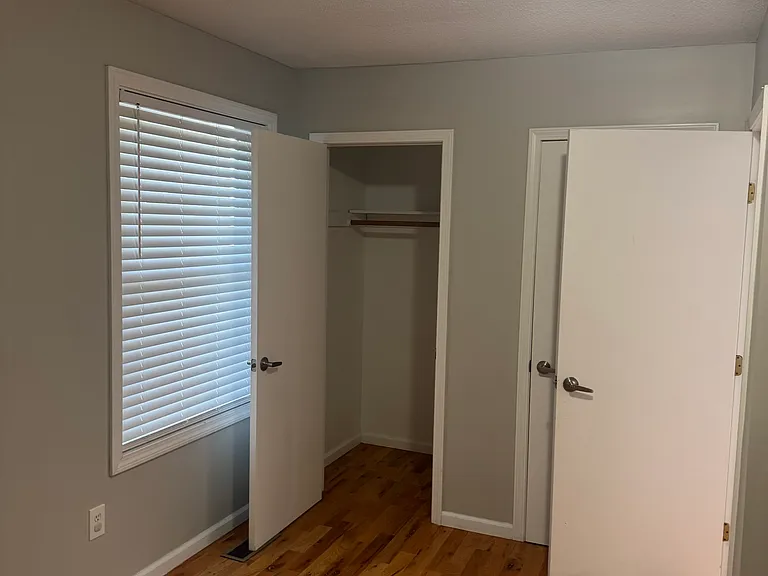 190 Tomlinson Ave #3 — Photo 9