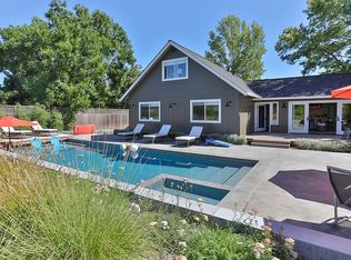 1349 Cherry Tree Ct, Sonoma, CA 95476