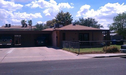 1st image of 2165 W 1st St