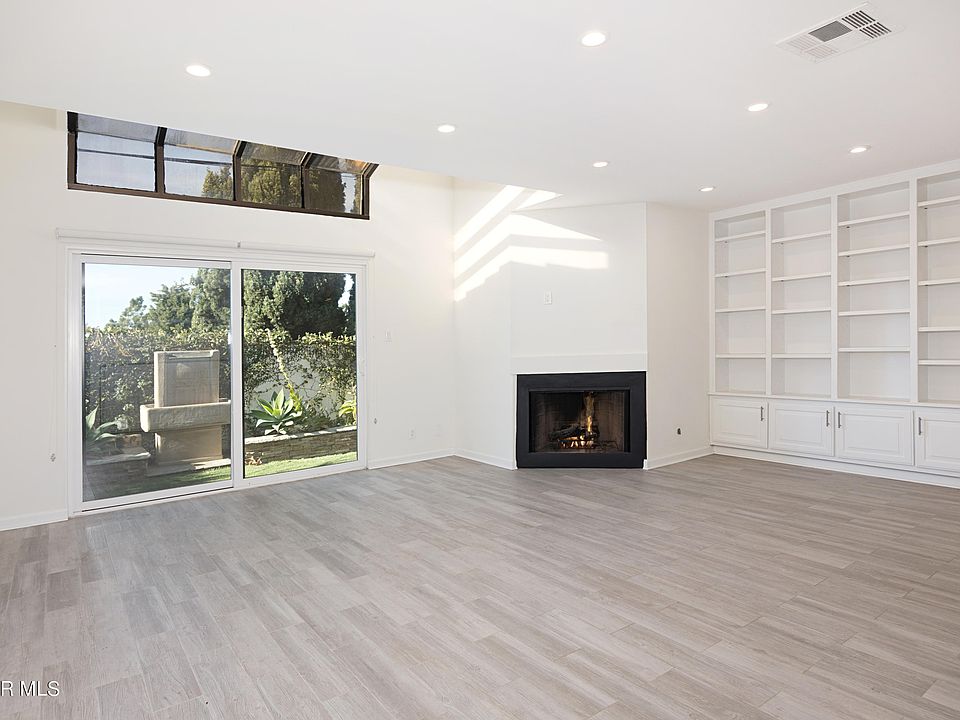 1st image of 10760 National Blvd