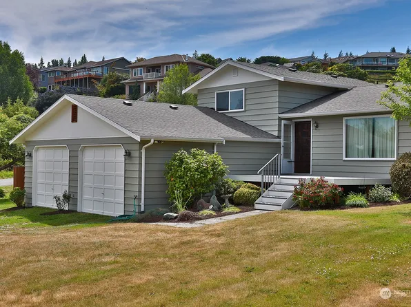 4687 Elsica Drive, Clinton, WA 98236