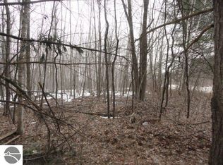 5288 W Bradford Rd, Shepherd, MI 48883