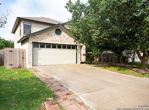 2nd image of 6610 Beech Trail Dr
