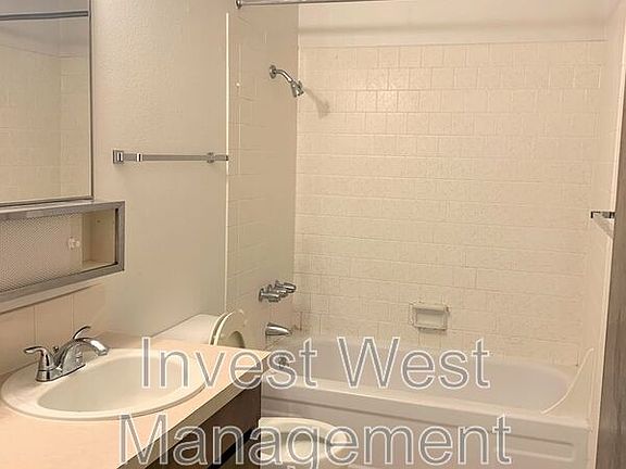 5th image of 3408 E 18th St #N