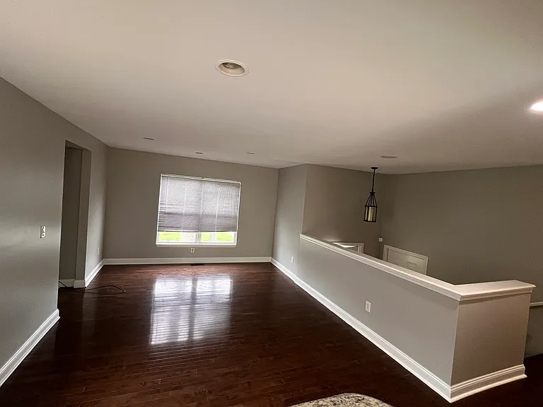 17614 Silver Maple St — Photo 4