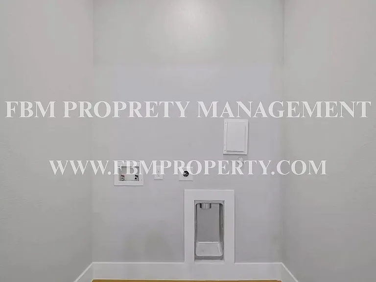 5018 Villas Dr — Photo 13