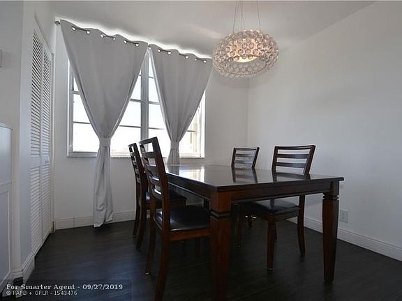 3rd image of 1625 SE 10th Ave APT 709