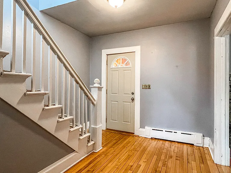 426 Summit St — Photo 7