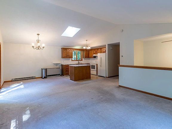 2nd image of 3 Kennedy Dr #B