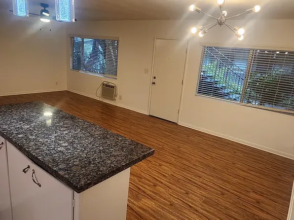 Dickens Place LLC, 14804 Dickens St #2a7a7b90f, Sherman Oaks, CA 91403