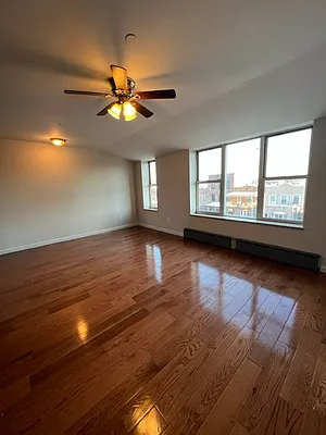 Rented by Bond New York | media 8