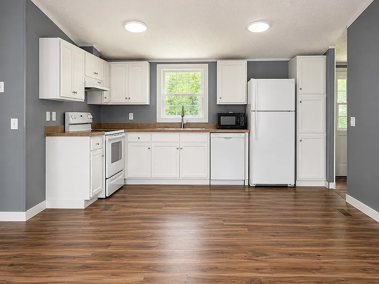 102 Ridge Rd — Photo 3